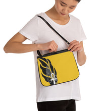 Carica l'immagine nel visualizzatore di Gallery, I Am Woman Small Shoulder Bag