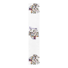 Cargar imagen en el visor de la galería, Nicana Garden Table Runner