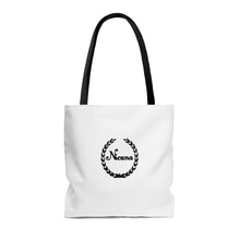 Carica l'immagine nel visualizzatore di Gallery, Nicana King Campbell Tote Bag