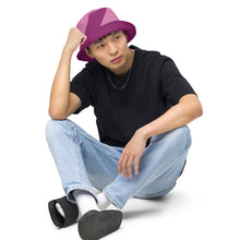 Cargar imagen en el visor de la galería, Nicana Fuchsia Strike Reversible bucket hat