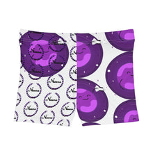 将图片加载到图库查看器,Nicana Planet Purples Women's Shorts