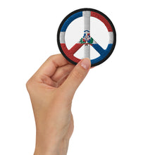 Cargar imagen en el visor de la galería, Nicana Dominicana Peace Embroidered patches
