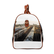 将图片加载到图库查看器,Nicana NYC Waterproof Travel Bag