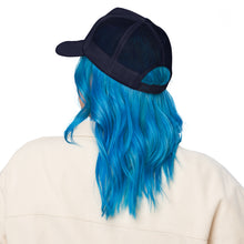 Cargar imagen en el visor de la galería, Nicana Eagle trucker hat