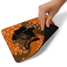 将图片加载到图库查看器,Nicana Trudy Smith Mouse pad