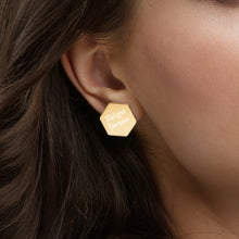 Cargar imagen en el visor de la galería, Royalty Reigns Forever Sterling Silver Hexagon Stud Earrings