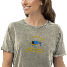 Cargar imagen en el visor de la galería, Teacher's the 8th Wonder Denim T-Shi