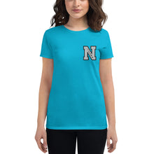 Cargar imagen en el visor de la galería, Nicana Letterman Women's short sleeve t-shirt