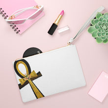 Cargar imagen en el visor de la galería, The Ankh Nicana Clutch Bag
