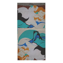 Cargar imagen en el visor de la galería, Nicana Graffiti Premium Towel
