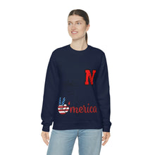 将图片加载到图库查看器，Nicana USA Unisex Heavy Blend™ Crewneck Sweatshirt
