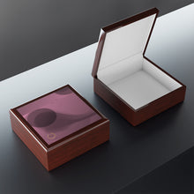 Carica l&#39;immagine nel visualizzatore di Gallery, Nicana Feed Me Jewelry Box
