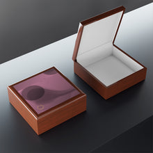 Carica l&#39;immagine nel visualizzatore di Gallery, Nicana Feed Me Jewelry Box
