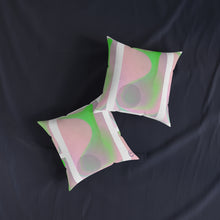 将图片加载到图库查看器，Nicana Rosa y Verde Square Pillow - White Back
