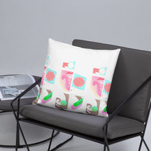 将图片加载到图库查看器，Nicana Pink Splash Basic Pillow
