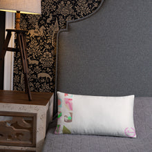 将图片加载到图库查看器，Nicana Pink Splash Basic Pillow
