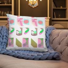 将图片加载到图库查看器，Nicana Pink Splash Basic Pillow
