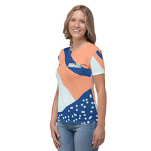 Cargar imagen en el visor de la galería, Women&#39;s T-shirt
