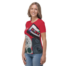 Cargar imagen en el visor de la galería, Nicana Music Grooves Women&#39;s T-shirt
