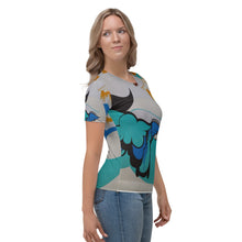 Cargar imagen en el visor de la galería, Nicana Graffiti Women&#39;s T-shirt
