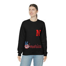 将图片加载到图库查看器，Nicana USA Unisex Heavy Blend™ Crewneck Sweatshirt
