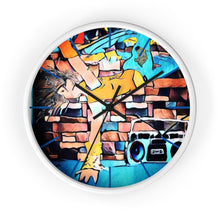 将图片加载到图库查看器，Nicana B-Girl Wall Clock
