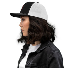 将图片加载到图库查看器，Nicana Signature Trucker Cap
