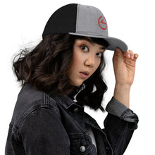 将图片加载到图库查看器，Nicana Signature Trucker Cap
